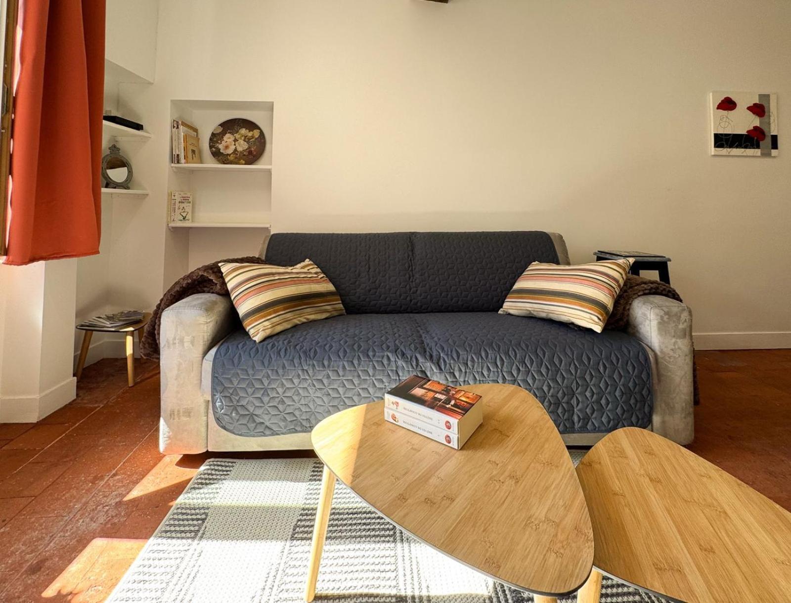 La Petite Maison نويرس سور سيرين المظهر الخارجي الصورة